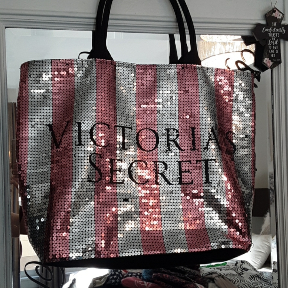Victoria's Secret bag